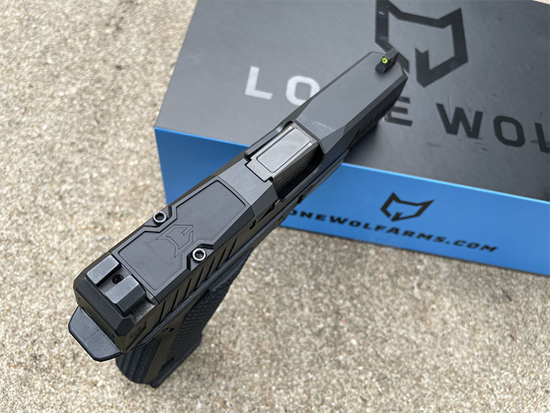 Lone Wolf Dusk 19 9mm pistol
