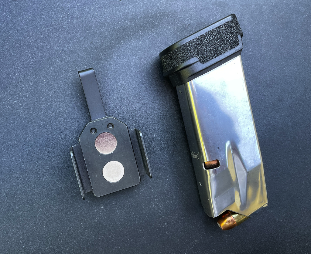 NeoMag magnetic magazine pocket clip