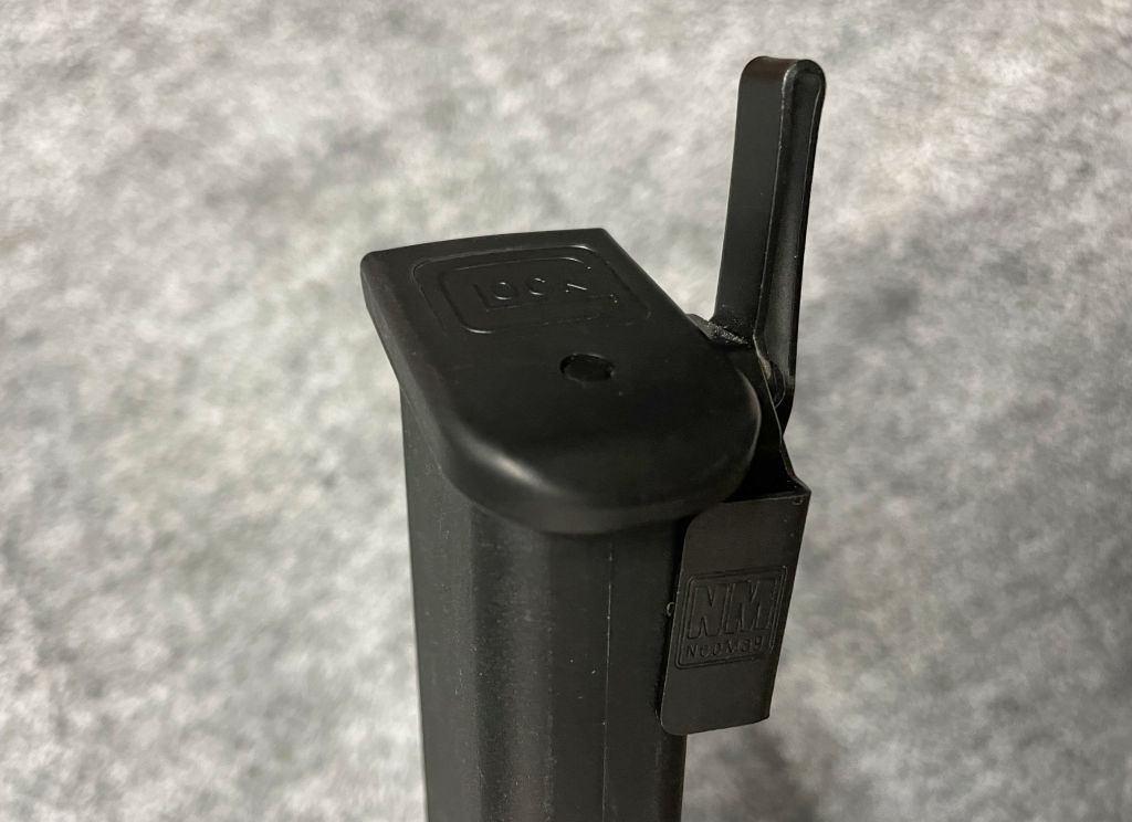 NeoMag magnetic magazine pocket clip