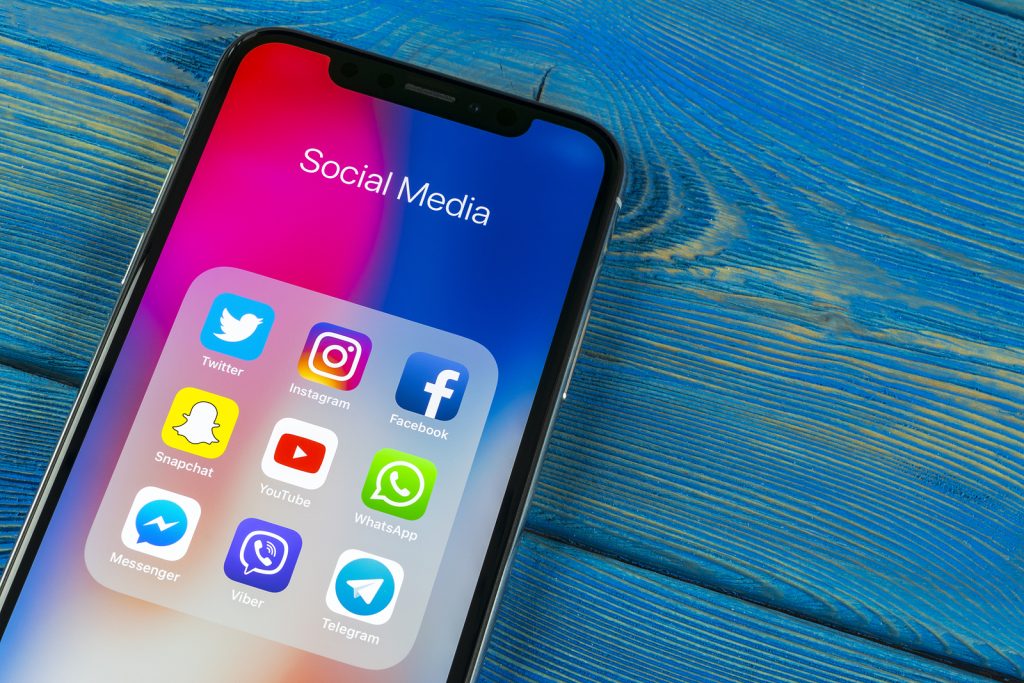 social media phone apps