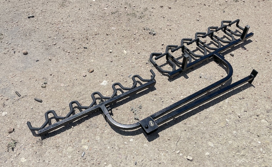 Hold Up Displays folding metal gun rack