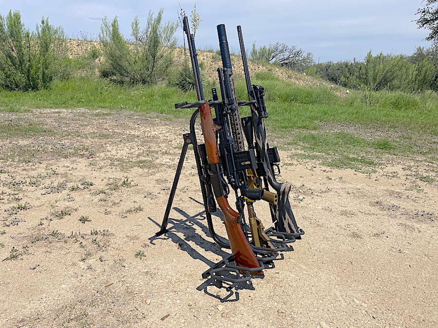 Hold Up Displays folding metal gun rack