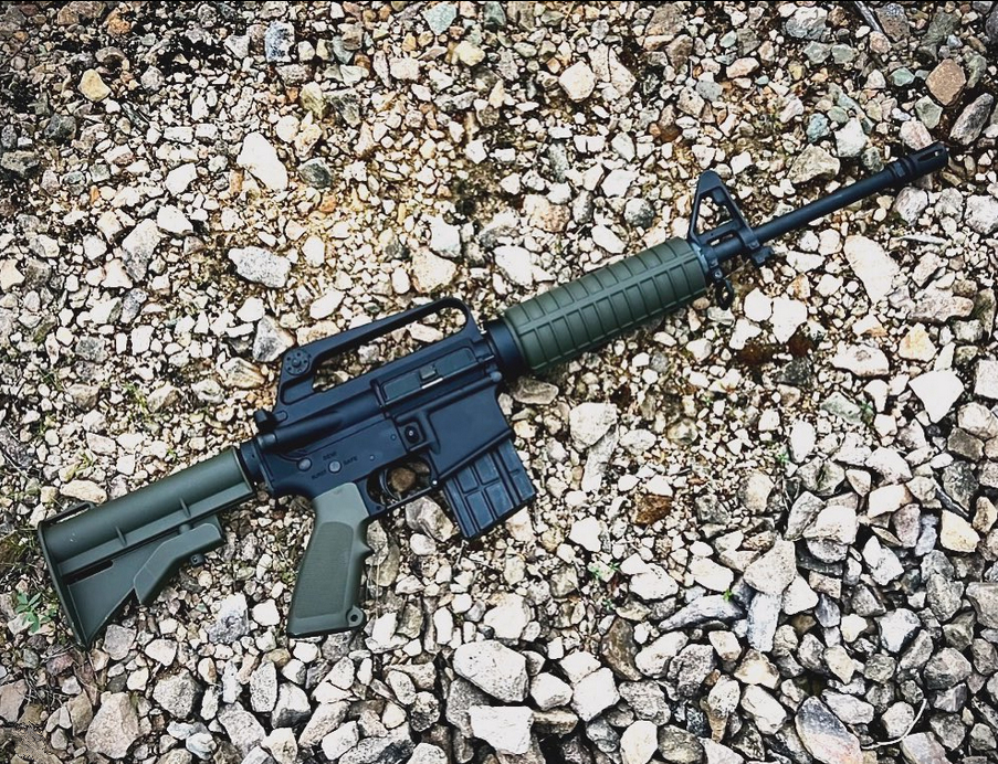 B5 Systems retro AR-15 furniture