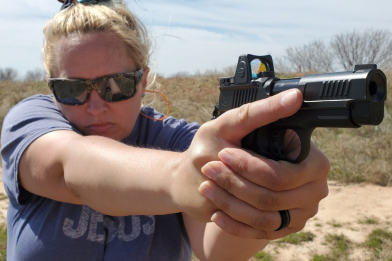 cross dominant shooter