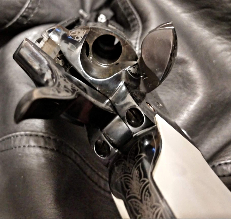 traditions revolver loading gate