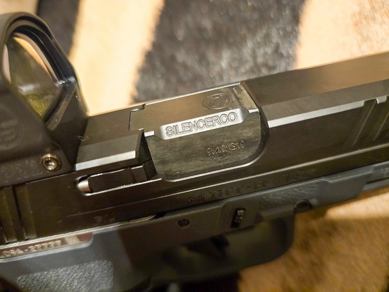 Riger RXM modular 9mm pistol GLOCK magazine