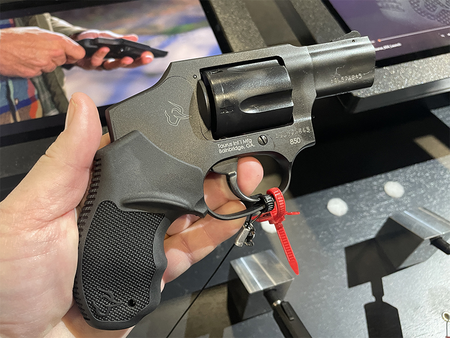 Taurus 850 .38 special compact revolver