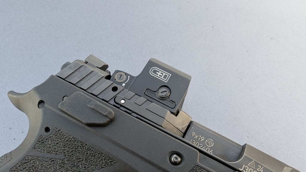 c&h edc enclosed red dot sight