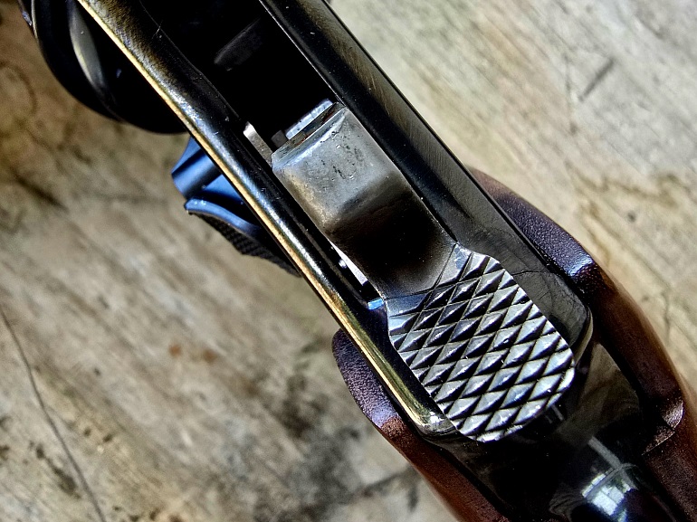 Smith & Wesson Model 19 Classic