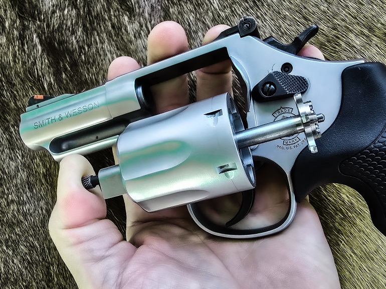 Smith & Wesson Model 66-8 Combat Magnum .357 magnum revolver