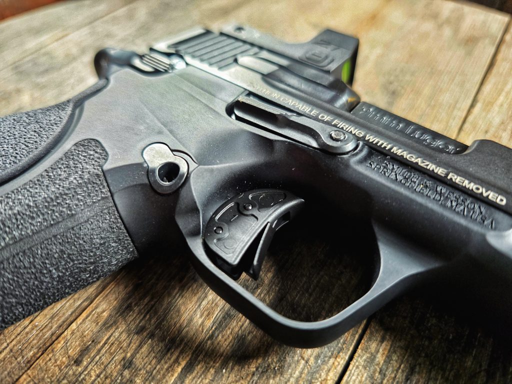 Smith & Wesson CSX E-Series 9mm pistol