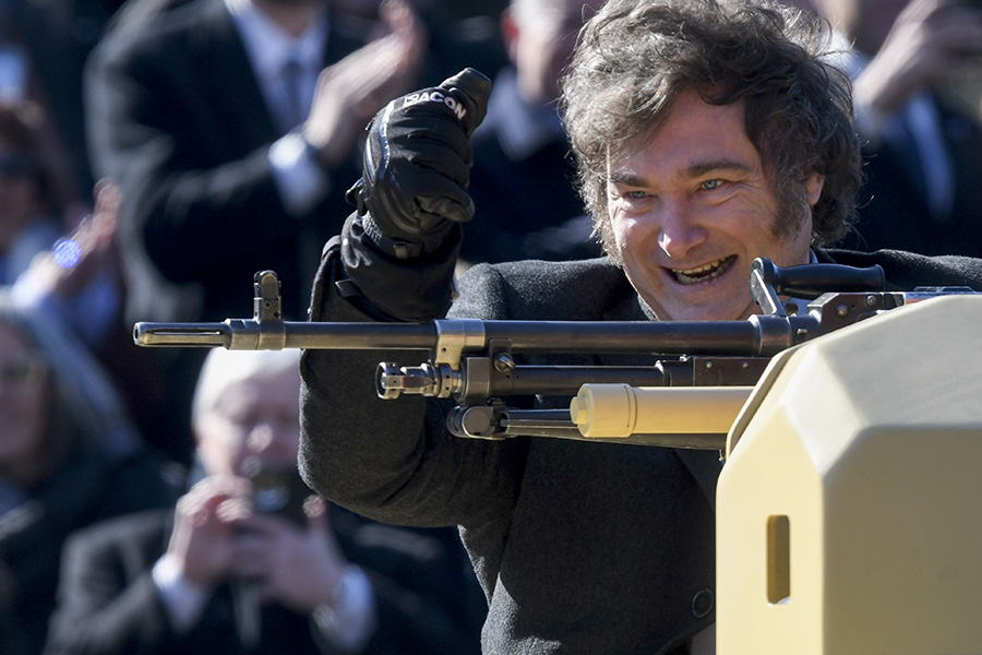 Argentine President Javier Milei gun rifle