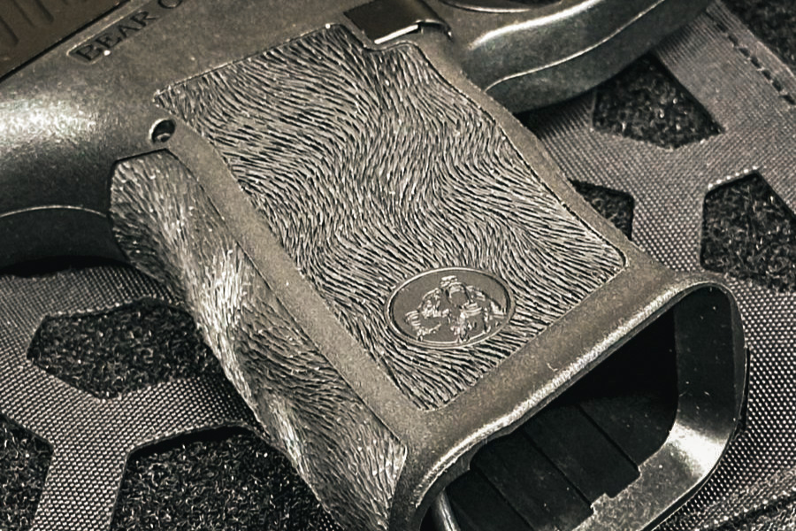 BCA grip frame of the Grizzly 101