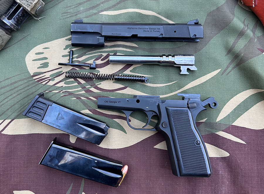 guns of the cold war Browning P-35 H-Power 9mm pistol