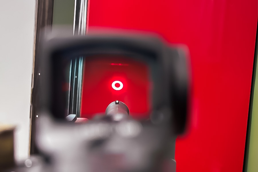 Looking through the Vortex Viper shotgun red dot and seeing a circle reticle. 