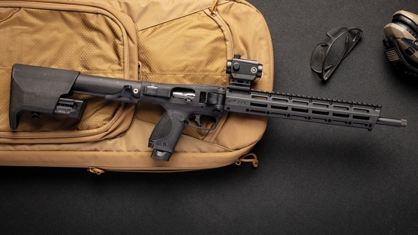 Smith & Wesson M&P FPC 22LR 