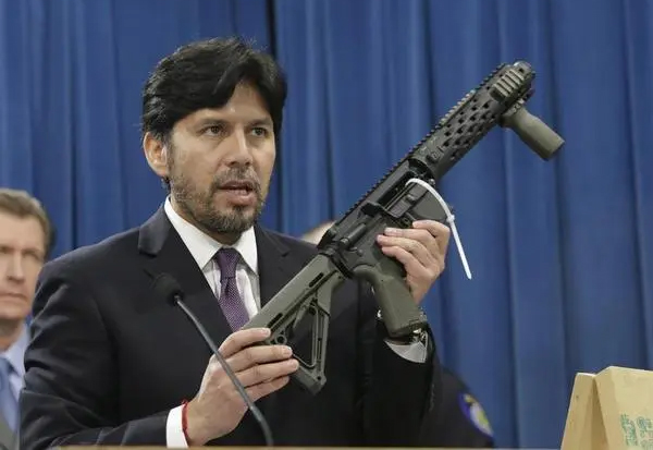 kevin de leon ghost gun